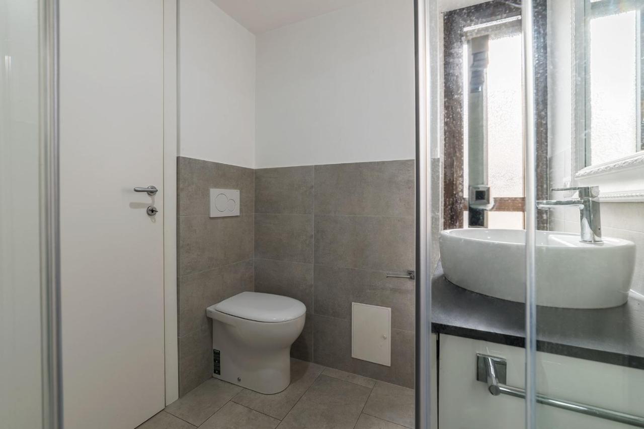 Sant'Angelo Modern Apartment Rzym Zewnętrze zdjęcie